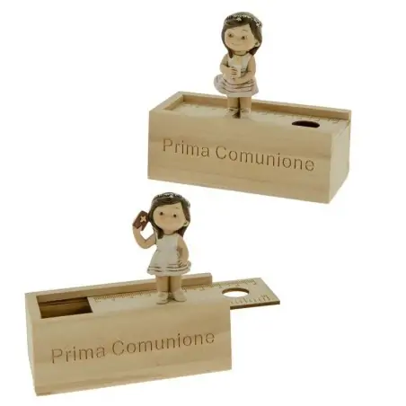 scatoline in legno portaconfetti con righello e bambina bomboniere comunione