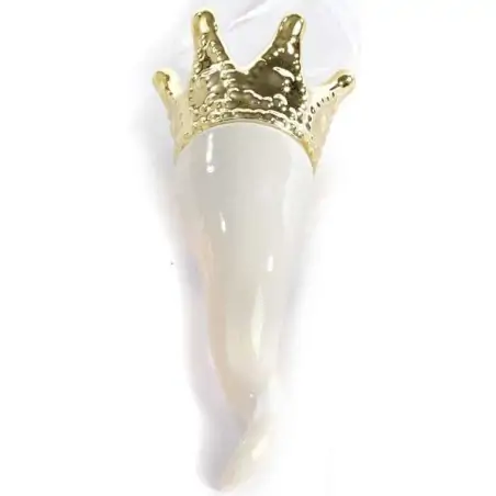 Cornetto portafortuna smaltato bianco con corona color oro