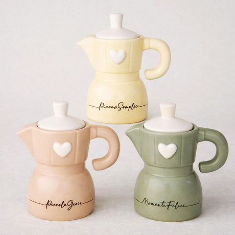 Bomboniera zuccheriera moka in ceramica con cucchiaino in legno, colori panna cipria e verde.