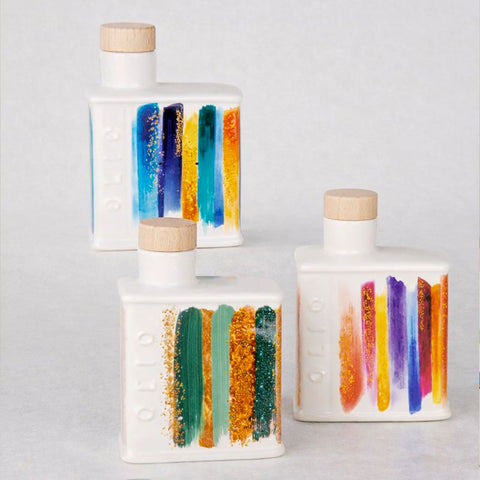 Oliera in ceramica decorata con decori arcobaleno, bomboniera utile.