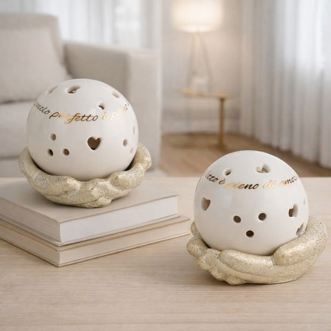 Lampada LED Sfera Traforata Mani - Bomboniera per Nozze