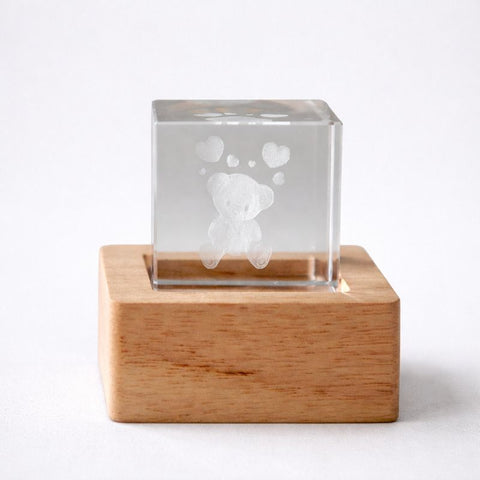 Cubo Cristallo LED Orsetto 3D Bomboniera Battesimo Primo Compleanno