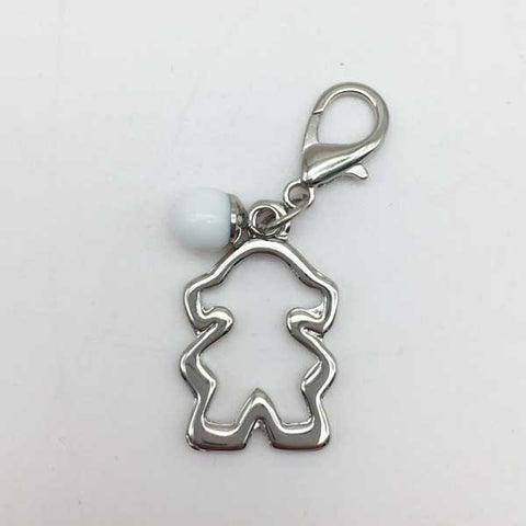 CIONDOLO BIMBA IN METALLO CON PERLA BIANCA