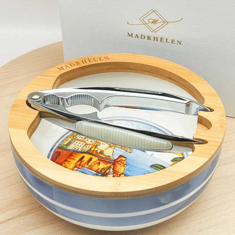 Bomboniere Utili Schiaccianoci con Cesto in Ceramica Decorata e