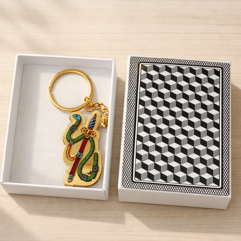 Portachiavi simbolo Spade carte napoletane in plexiglass smaltato verde e oro con scatola bianca e retro carte napoletane

