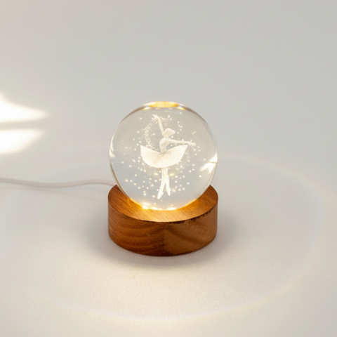 Sfera LED Ballerina 3D con Base in Legno - Bomboniera Comunione Tema Danza