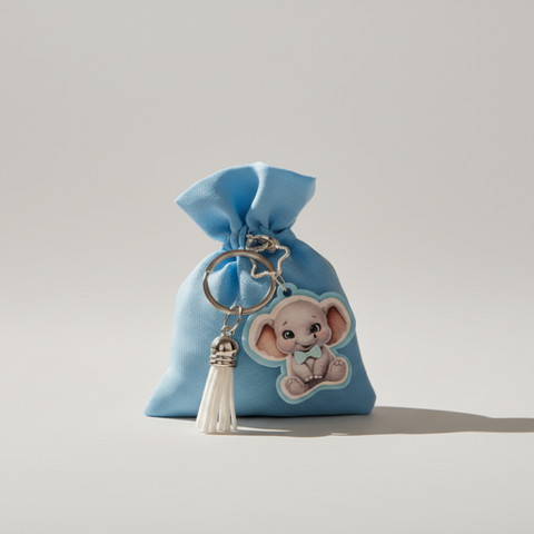 sacchetto nascita bimbo celeste con portachiavi elefantino e nappina bianca bomboniera battesimo bambino 8x10 cm